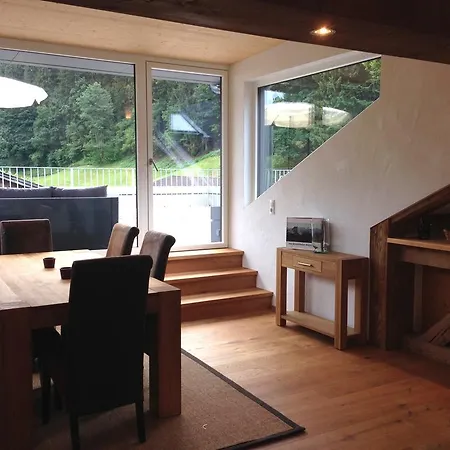 Appartement Mit Dachterrasse *